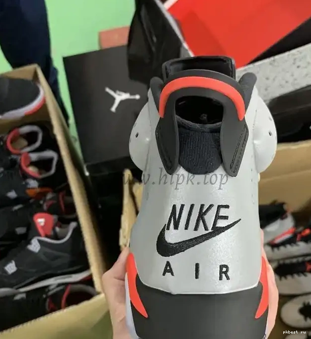 Bugs Air ship ready to Bunny” “Reflective 6 God Jordan PK 0609